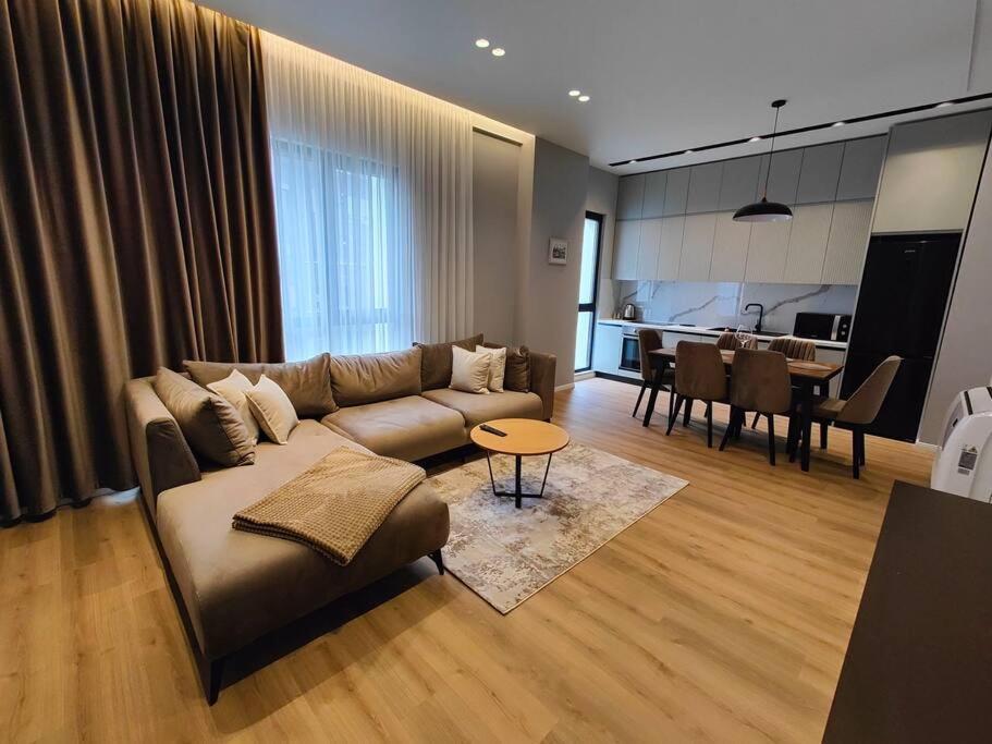 Ideal Apartament *